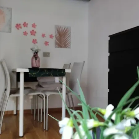 Porta Venezia Apartment Milan